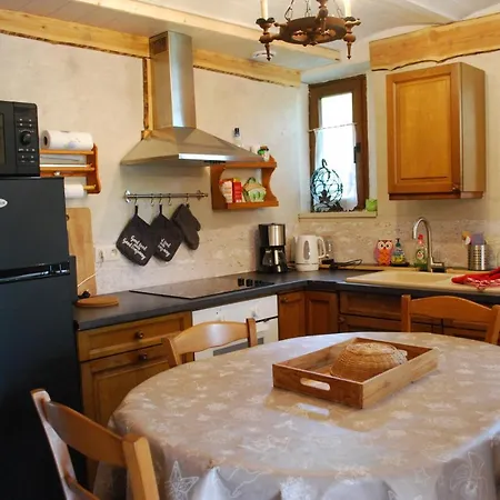 Domaine Des Gruserelles Holiday home Neufchateau